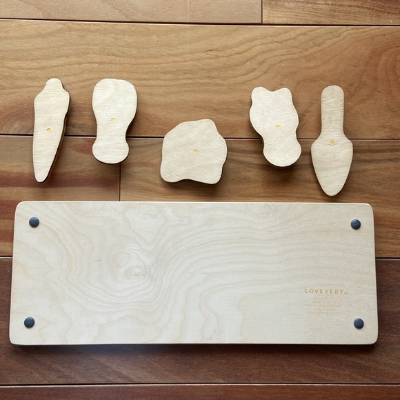 Lovevery Wooden Garden Puzzle - Picture 3 of 4